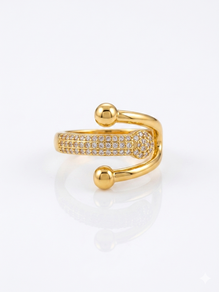 ✨Exclusive Zircon Studded Sleek Gold Adjustable Ring ✨